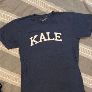 KALE tee